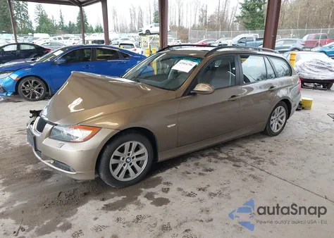 2007 BMW 328Xi z USA, uszkodzony, nr VIN WBAVT73597FZ36426